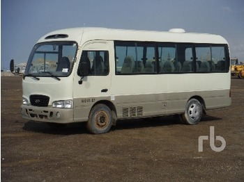 Hyundai 26 Passenger 4X2 - Автобус