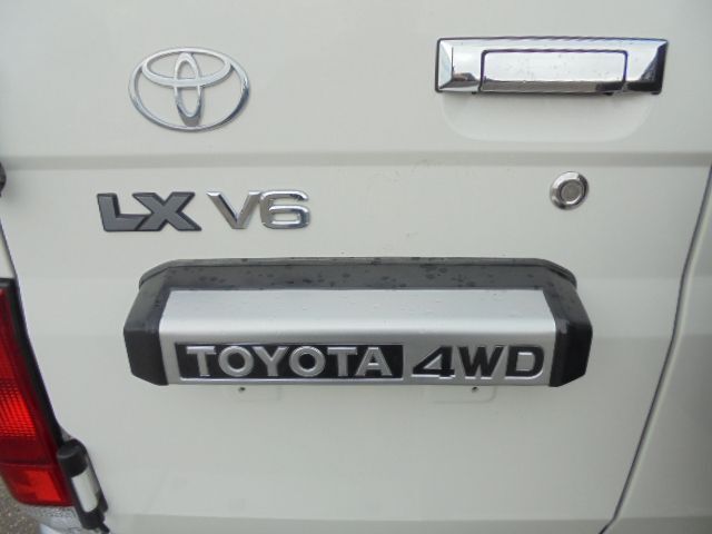 Новый Легковой автомобиль Toyota Land Cruiser NEW UNUSED LX V6: фото 11