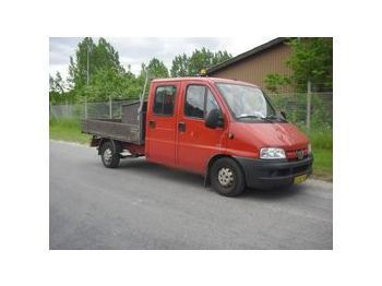 PEUGEOT Boxer 2.8 HDI - Грузовик бортовой/ Платформа