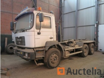 MAN 33.364 DFC - 6x4 - Грузовик-контейнеровоз/ Сменный кузов