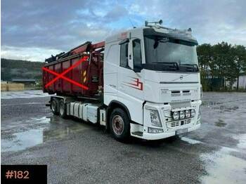 Крюковой мультилифт Volvo FH 500 Hooklift truck with Palfinger Crane.