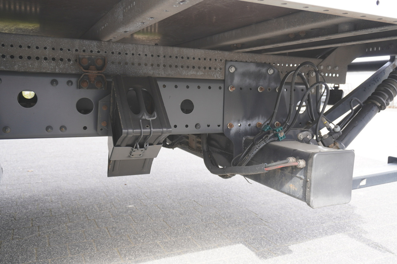 Тентованный грузовик MERCEDES-BENZ Atego 818 E6 Sideboard-Tilt 15 pallets / Tail lift: фото 22