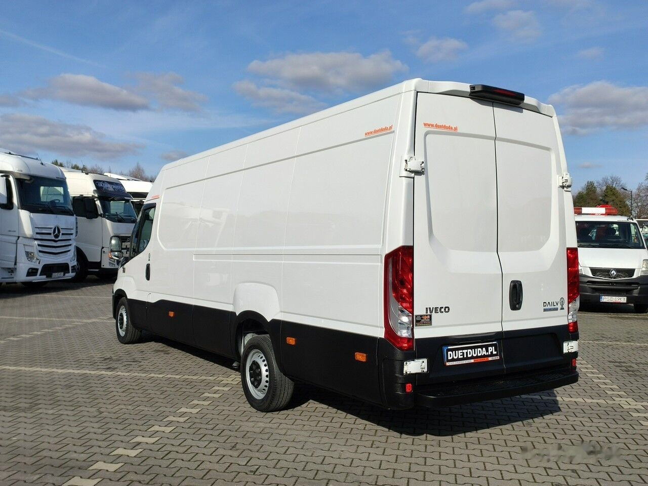 IVECO Daily 35 S17 в лизинг IVECO Daily 35 S17: фото 12