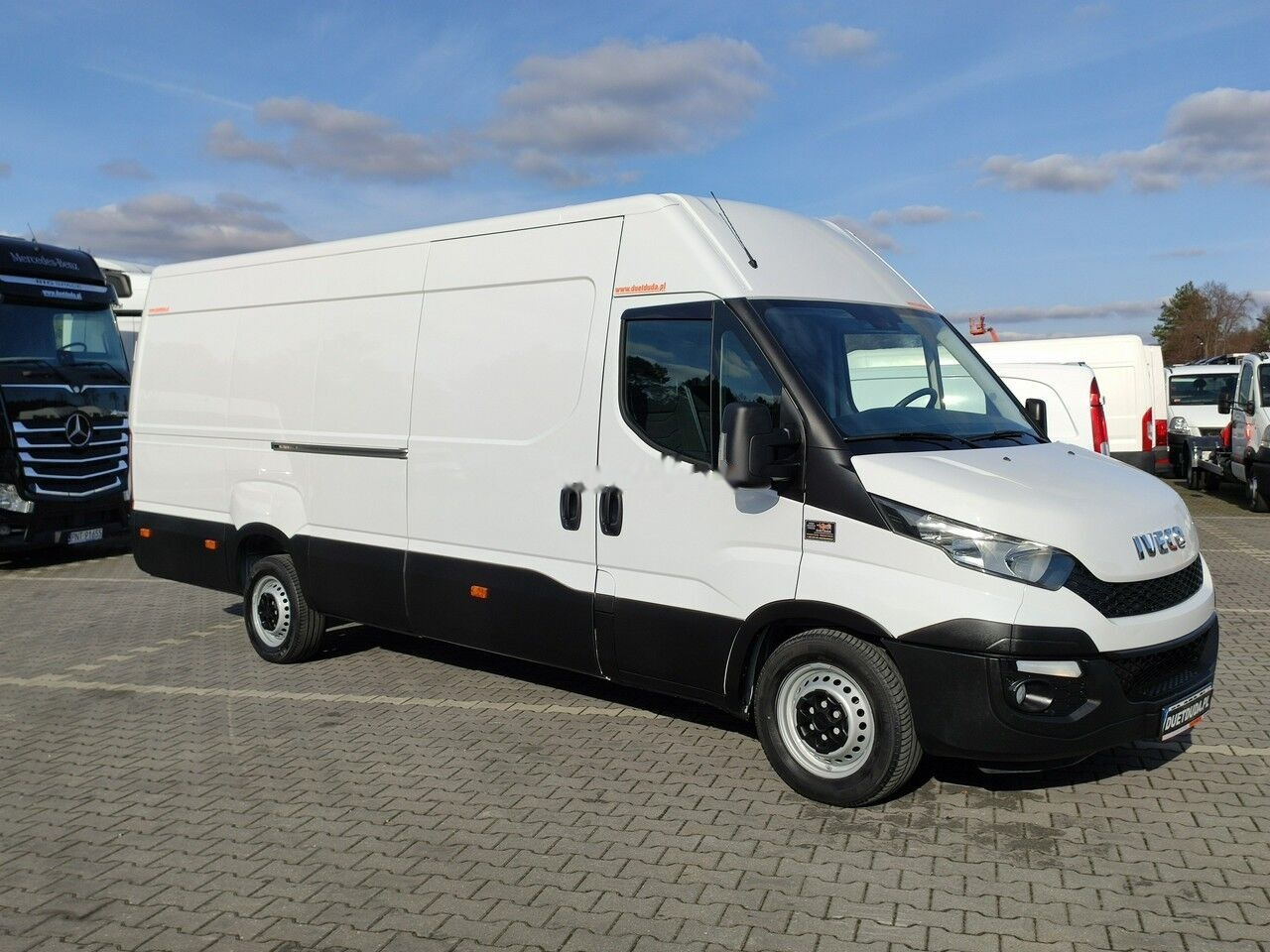IVECO Daily 35 S17 в лизинг IVECO Daily 35 S17: фото 1