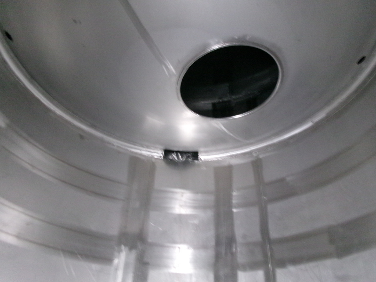 Полуприцеп-цистерна для транспортировки химикатов Clayton Chemical tank inox 37.5 m3 / 1 comp: фото 16