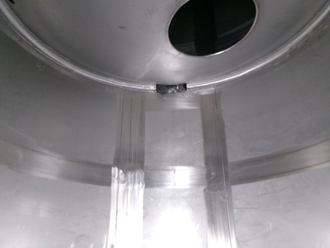 Полуприцеп-цистерна для транспортировки химикатов Clayton Chemical tank inox 37.5 m3 / 1 comp: фото 22