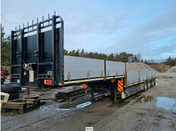 SDC Trailer with wide load markers and LED lights. - Прицеп