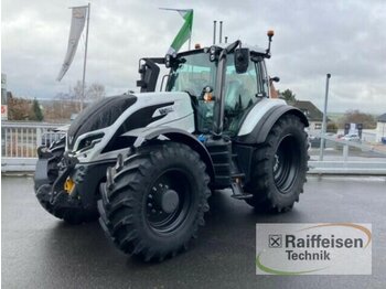 Valtra T175 EV 2A1 - сельскохозяйственный трактор