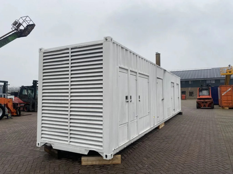 Электрогенератор Cummins KTA 50 GS8 Stamford 1675 kVA Silent generatorset in 40 ft container as New !: фото 3