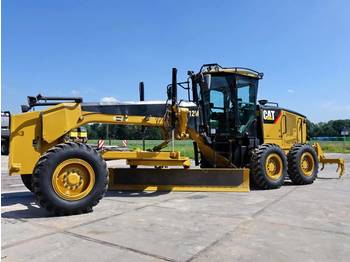 Грейдер CAT 12M Nice machine