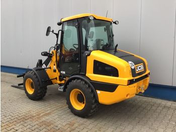 Колёсный погрузчик JCB 406