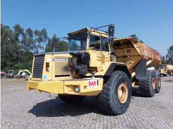 VOLVO A40C 6X6 - Сочленённый самосвал