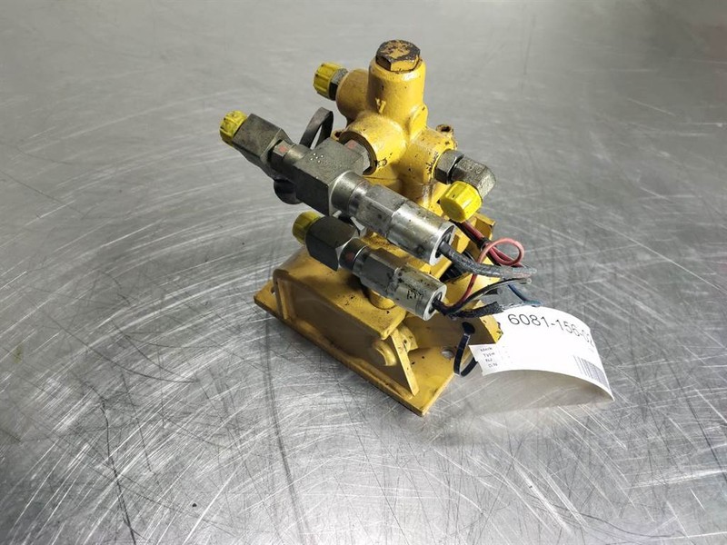Гидравлика для Строительной техники Cat 924 G - Power brake valve/Remventiel: фото 2