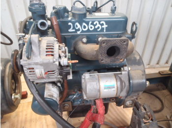 KUBOTA D722 - Двигатель