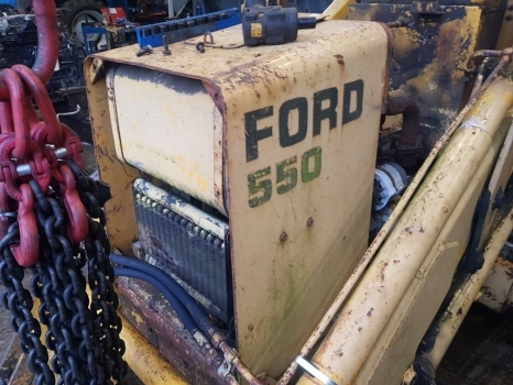 Кузов и экстерьер для Экскаваторов-погрузчиков Ford 550 Nose Cone: фото 2
