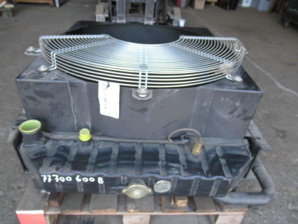 Радиатор для Строительной техники Hitachi FH270-3 -: фото 4