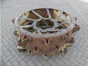 Lanz Bulldog Steel wheels  - Шины и диски