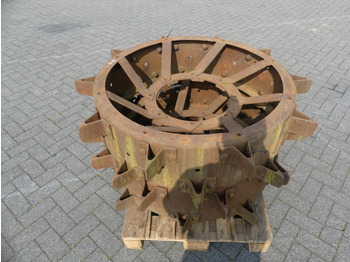 Lanz Bulldog steel wheels 104 cm  - Шины и диски