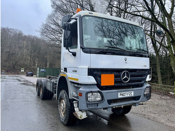 MERCEDES Actros 3332 6x6 Chassis cab - Грузовик-шасси: фото 1
