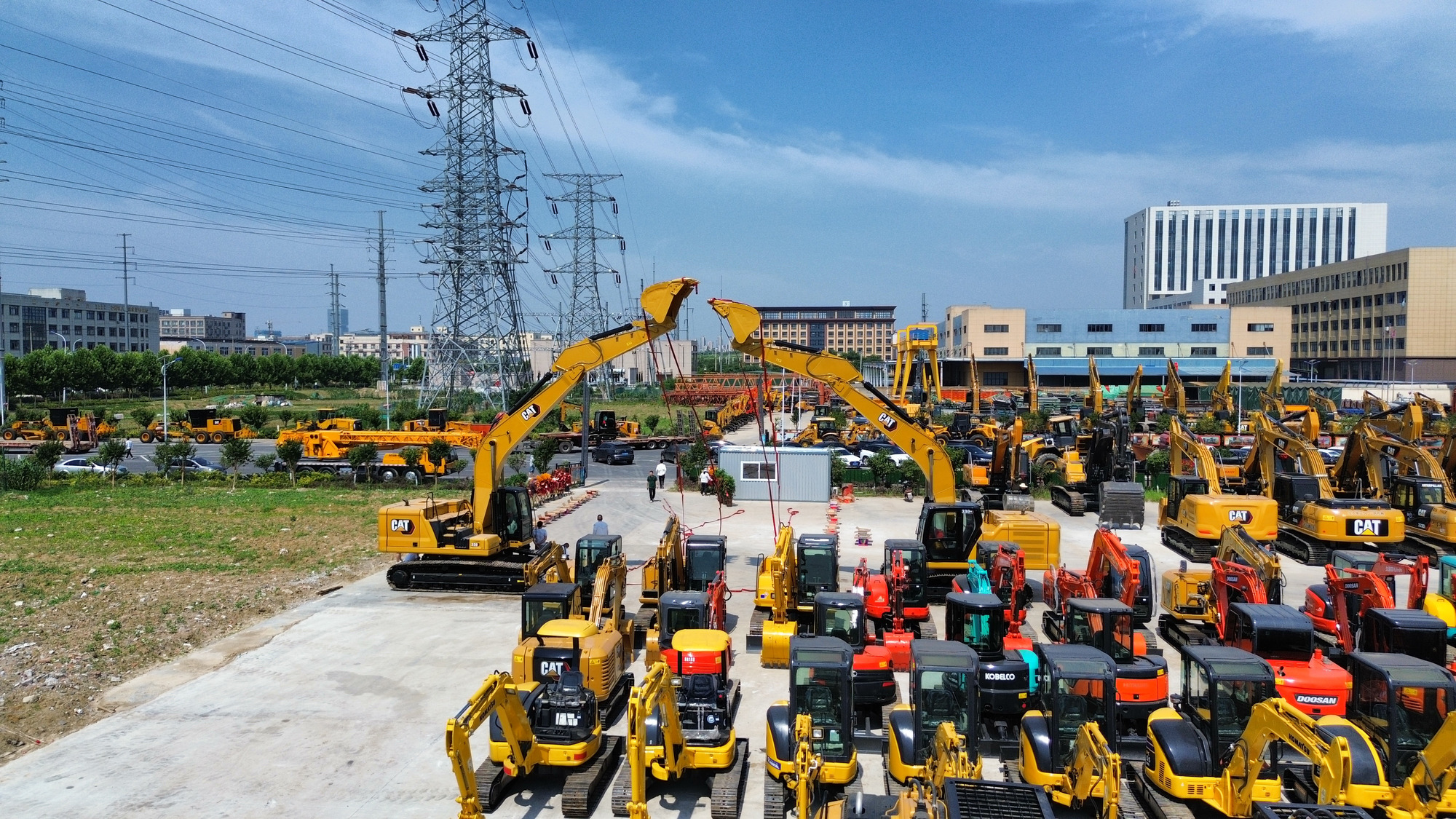 Toaks International Trading Company - Строительная техника CATERPILLAR undefined: фото 4