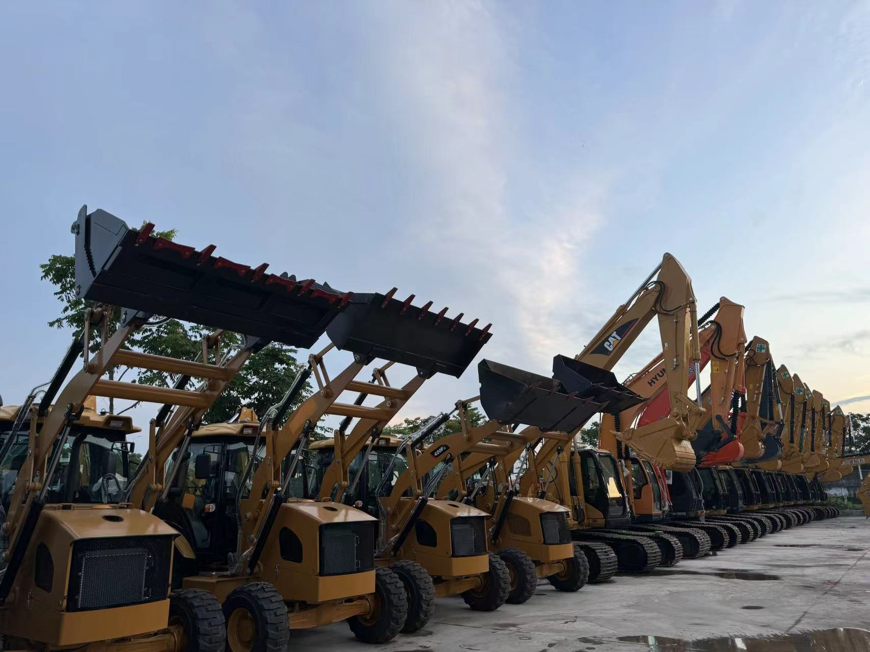 Sunight Development Company Limited - Грузовики - Год: 2022 undefined: фото 4