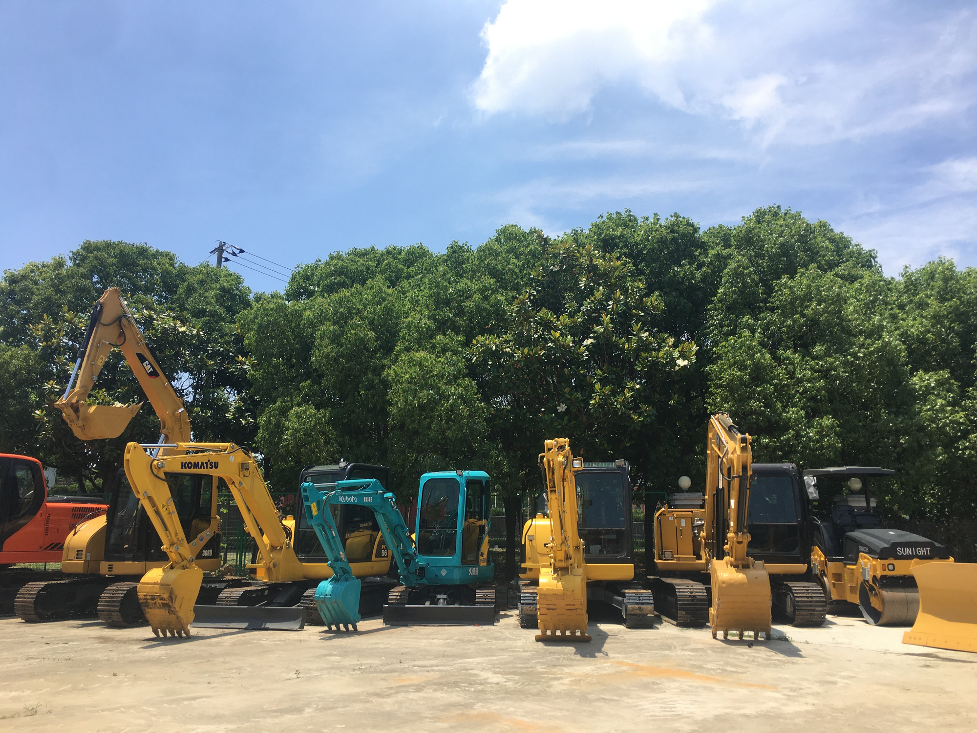 Sunight Development Company Limited - Грузовики - Год: 2022 undefined: фото 10