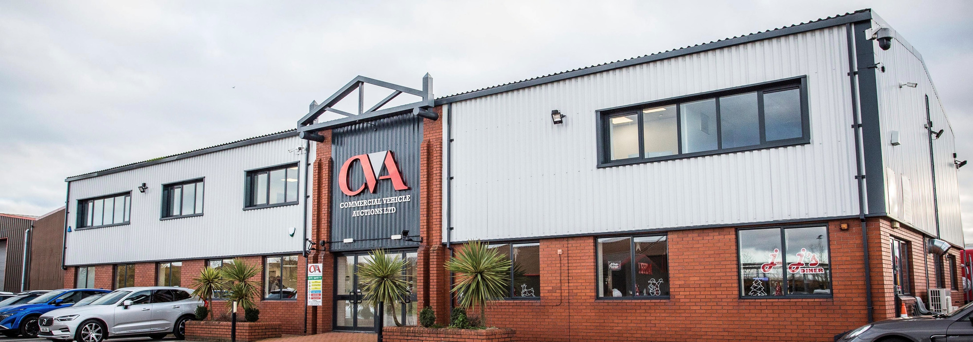 COMMERCIAL VEHICLE AUCTIONS LIMITED - объявления о продаже undefined: фото 1