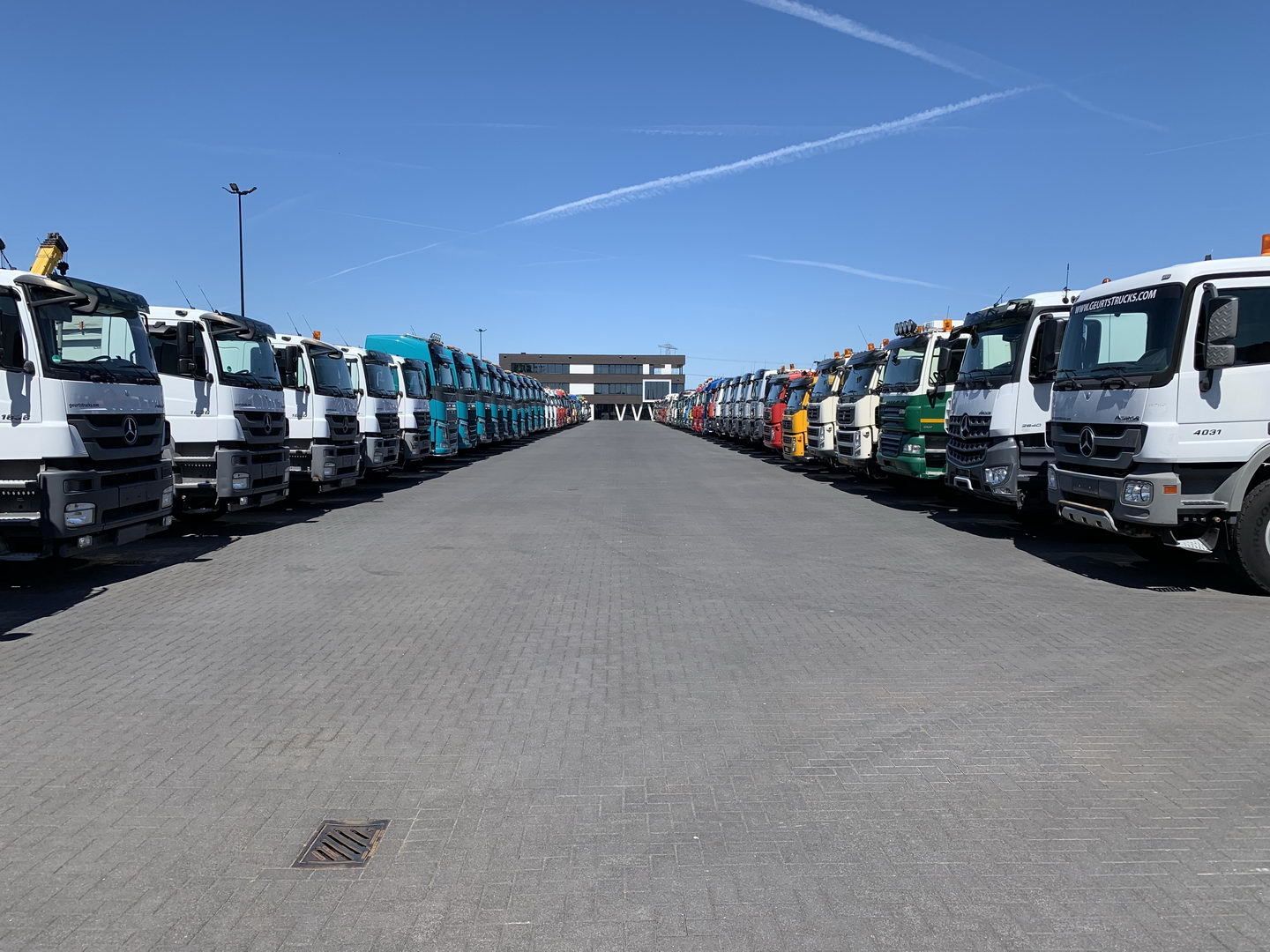 Geurts Trucks B.V. - объявления о продаже undefined: фото 9