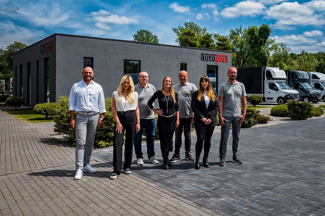 AUTO-PLUS DEALER undefined: фото 4