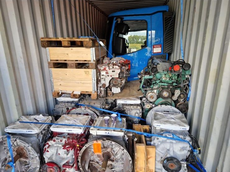 BAS PARTS & TYRES B.V. - Запчасти MERCEDES-BENZ - Год: 2011 undefined: фото 9