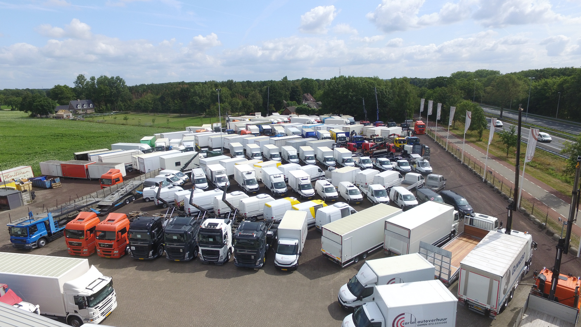 COPPENS TRUCKS BV undefined: фото 2