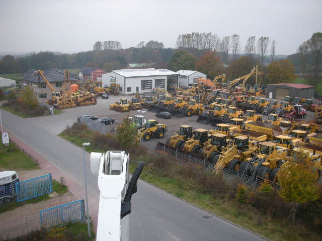 BAUMA Vermiet- und Handels GmbH - Строительная техника VOLVO - Год: 2016 undefined: фото 1