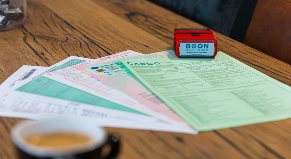 Louis Boon Trucks & Trailers BV - Тягачи undefined: фото 3