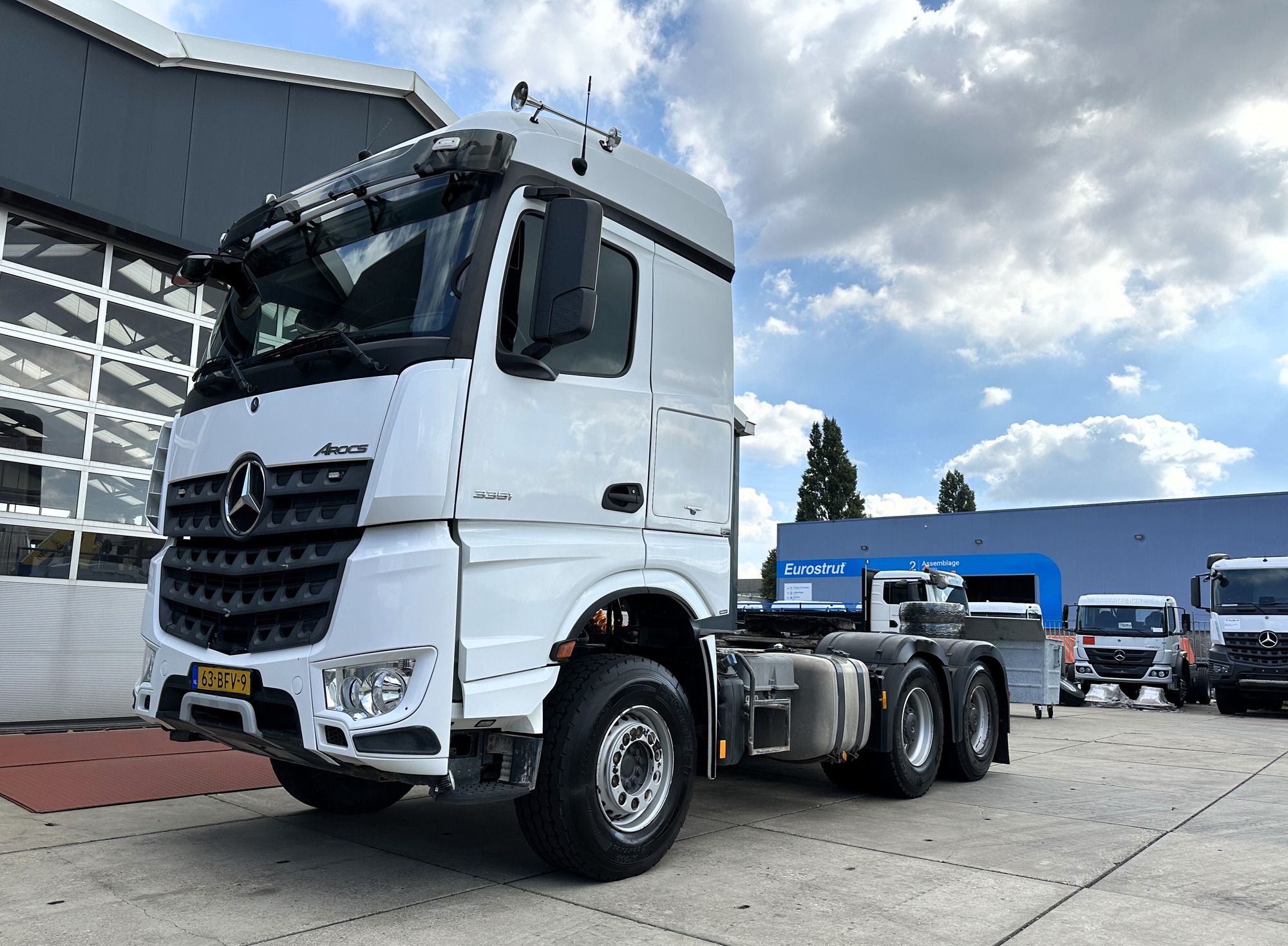 TMH Trucks - объявления о продаже undefined: фото 7