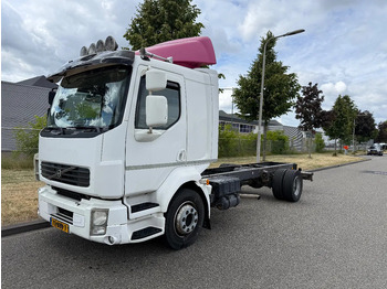 Грузовик-шасси VOLVO FL 250