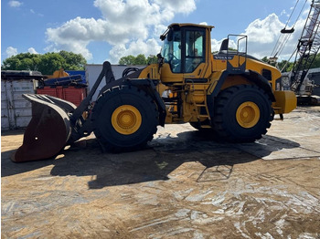 Колёсный погрузчик VOLVO L220H