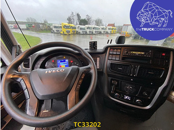 Тентованный грузовик Iveco Stralis 420: фото 5