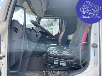 Грузовик с закрытым кузовом Renault Premium 280: фото 2