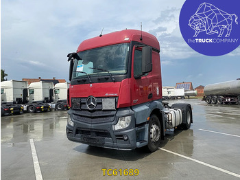 Тягач MERCEDES-BENZ Actros 1842