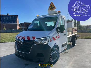 Коммерческий автомобиль RENAULT Master