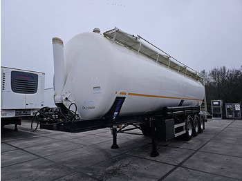 Полуприцеп-цистерна KÄSSBOHRER