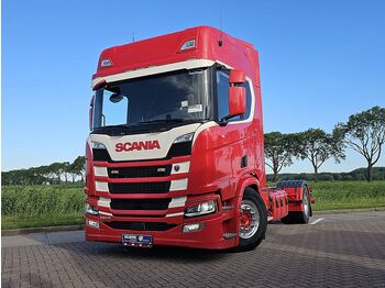 Грузовик-шасси SCANIA R 560