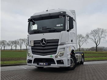 Тягач MERCEDES-BENZ Actros 1848