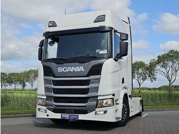 Тягач SCANIA R 450