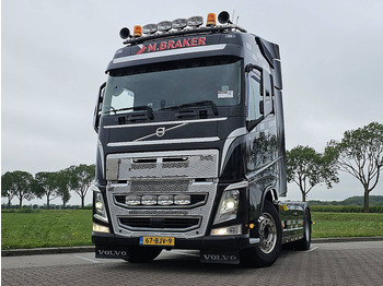 Тягач VOLVO FH 500