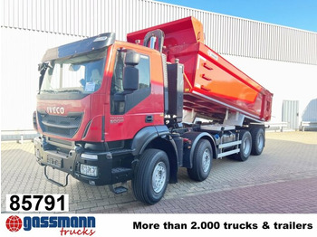 Самосвал IVECO Trakker