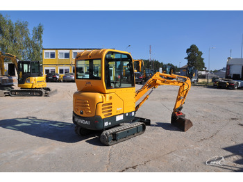Мини-экскаватор Hyundai R18-9: фото 5 Мини-экскаватор Hyundai R18-9: фото 5