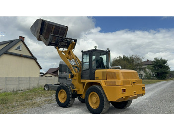 Колёсный погрузчик Schaeff ZL140 ZEPPELIN Chwytak do Drzewa Łyżka Wysokiego Wysypu: фото 3