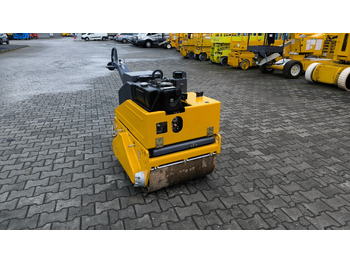 Каток тротуарный BOMAG BW 65 H: фото 2