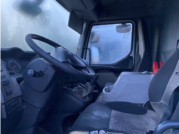 Грузовик с закрытым кузовом Renault Midlum 180: фото 5 Грузовик с закрытым кузовом Renault Midlum 180: фото 5